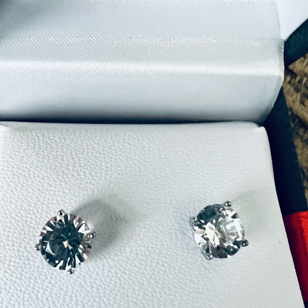 WHITE SAPPHIRE STERLING SILVER EARRINGS - Picture 3 of 7